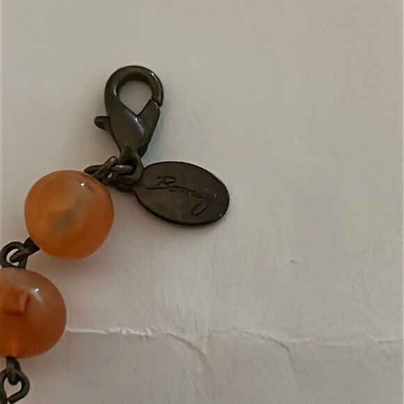 Vintage Orange Beaded Necklace with Intricate Pendant signed - Picture 7 of 11